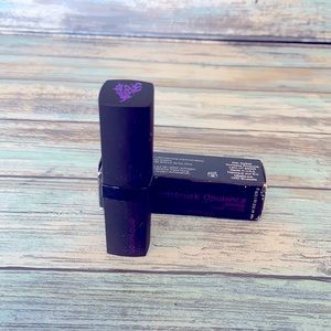 Younique Opulence Lipstick - Sitting Pretty